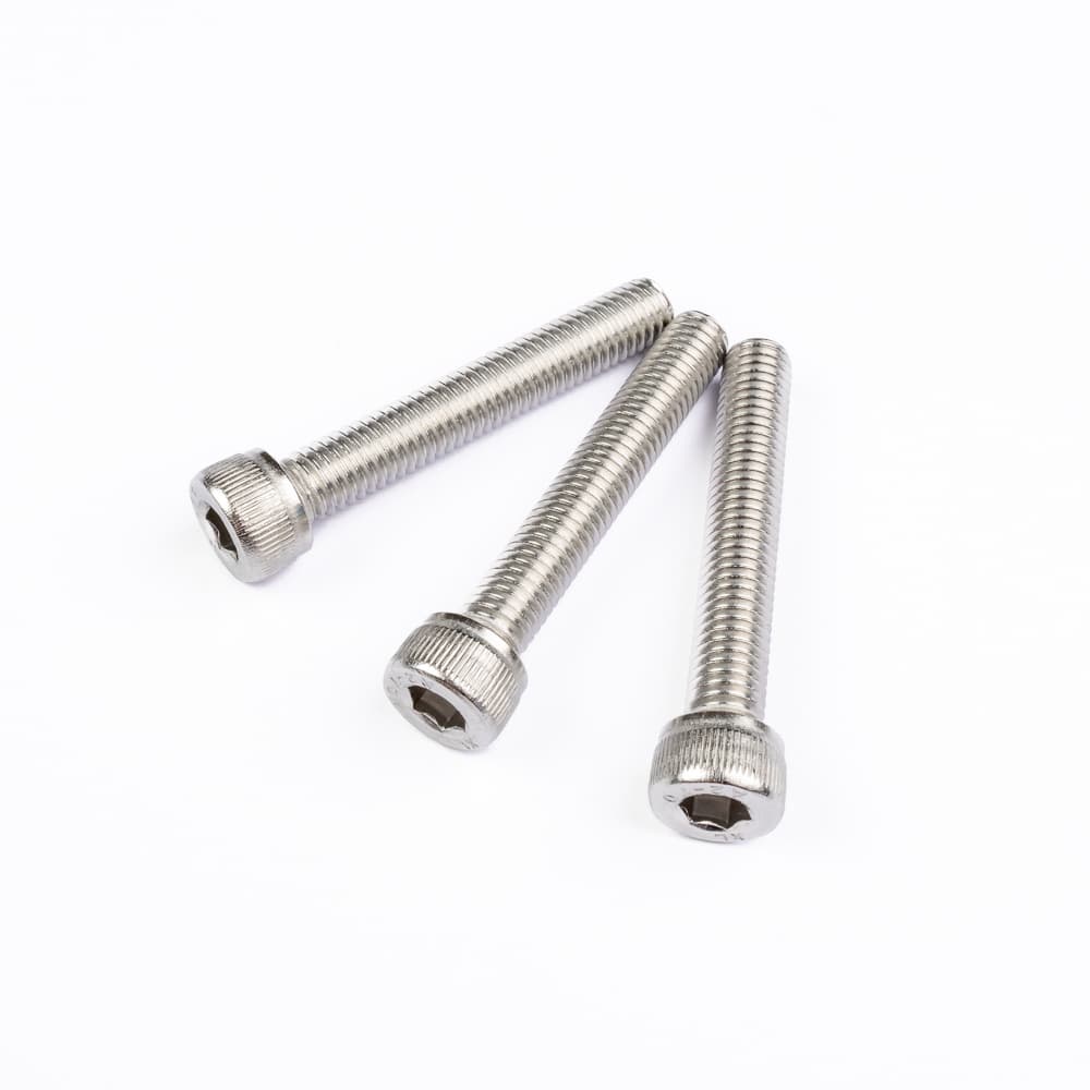 A2-70 INOX IMBUS VIJAK DIN912 - M10x30 - slika 1